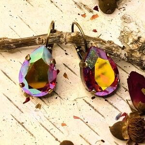 Red Lights Mettalic Swarovski Crystal In Brass Based Earrings